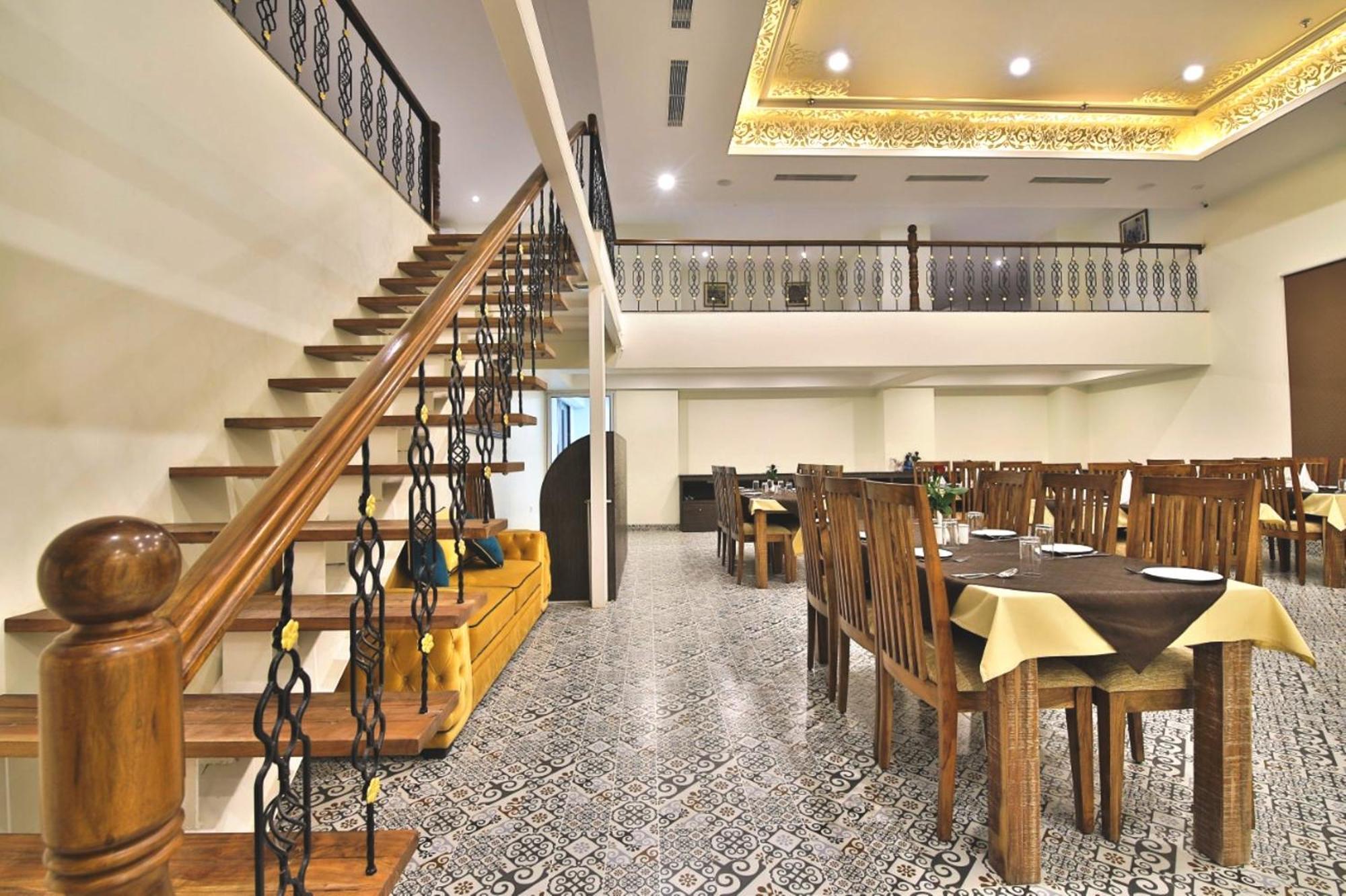 Rudra Vilas - A Royal Heritage Hotel Dźajpur Zewnętrze zdjęcie